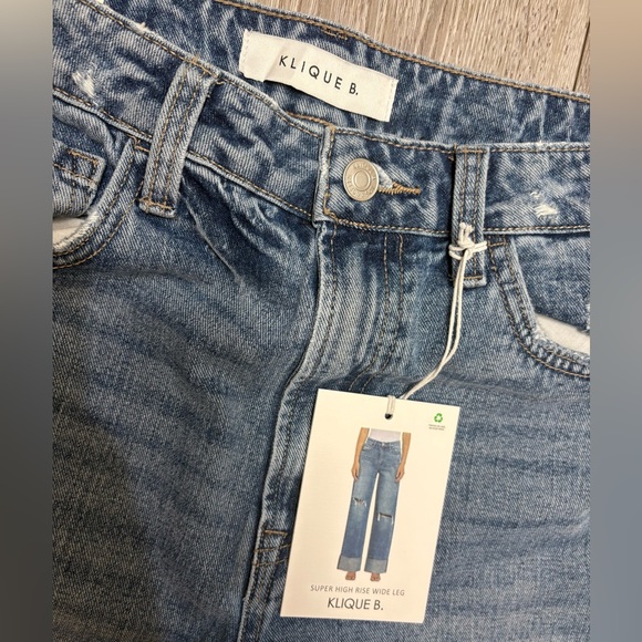 Klique B. Super high rise wide leg Blue Distressed Women Jeans - Picture 4 of 11